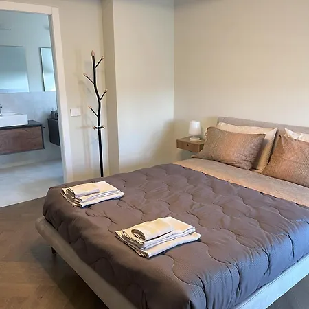 Le Ballerine Di Silvana - Panoramico E Luminoso Apartmán *